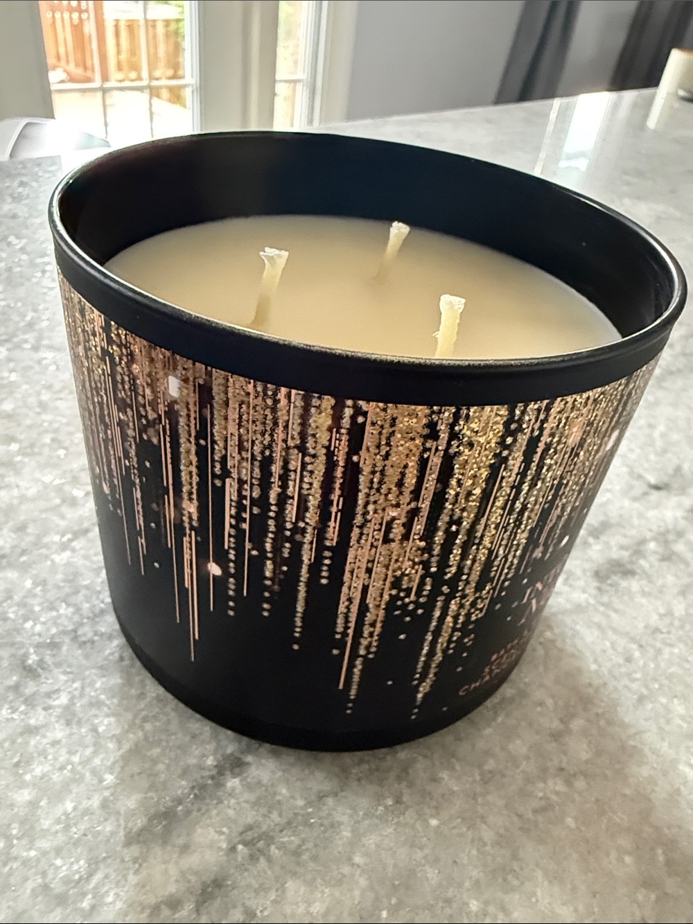Bath and body works “into the night” scented 3 wick candle - Picture 6 of 6